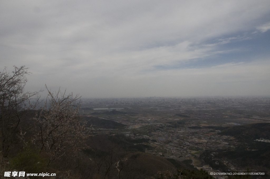 群山