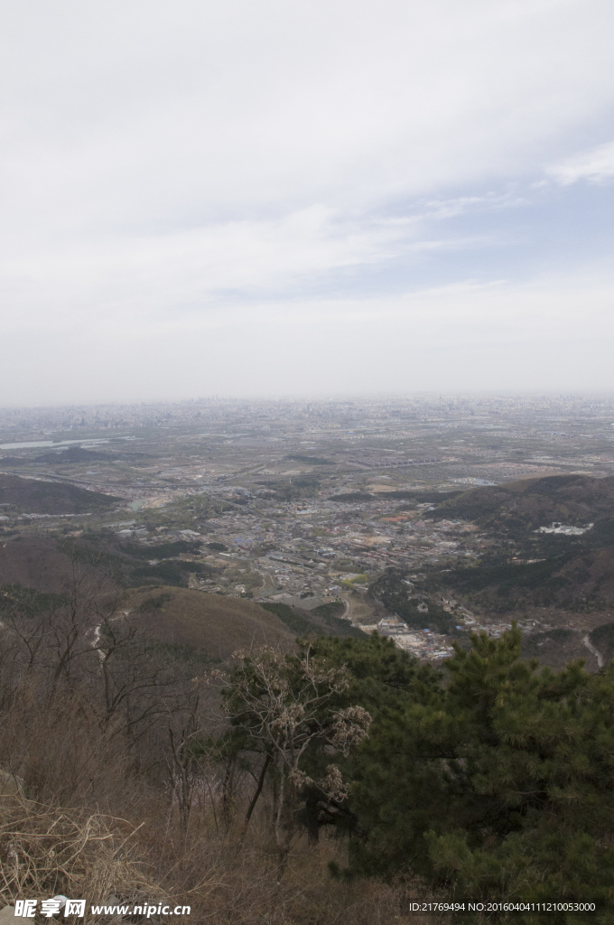 群山
