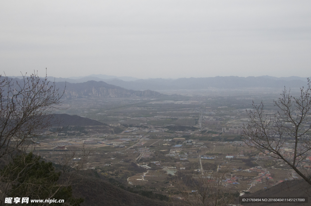 群山