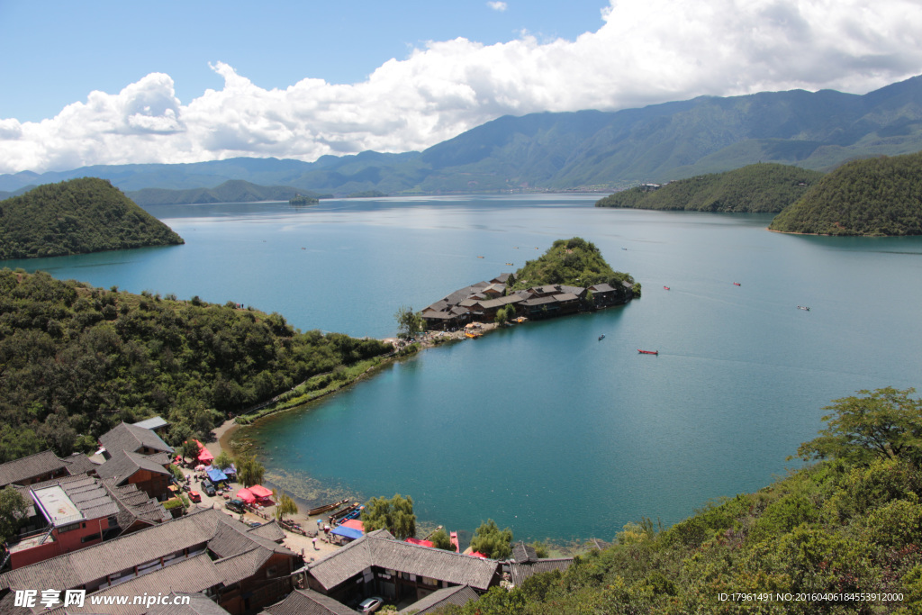 泸沽湖