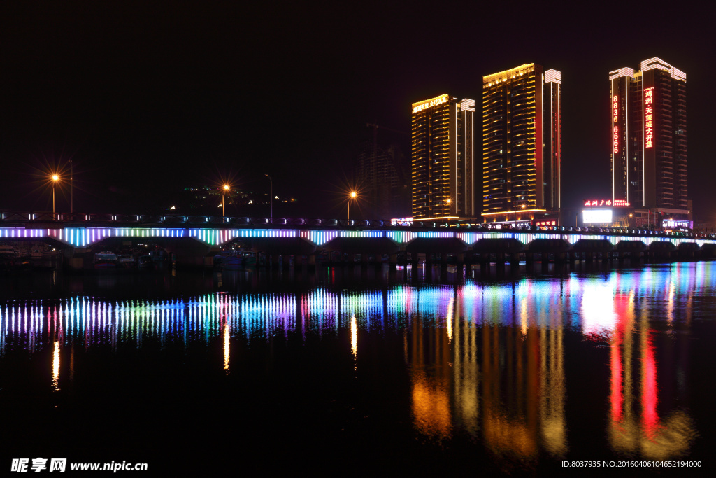 三亚大桥夜景