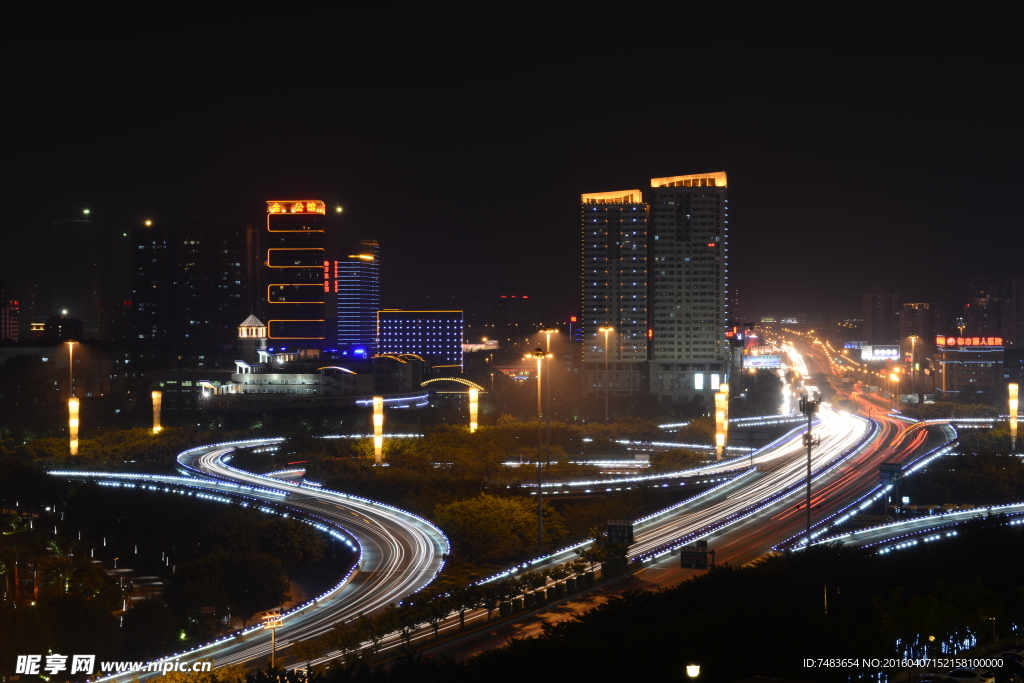 南宁夜景会展中心