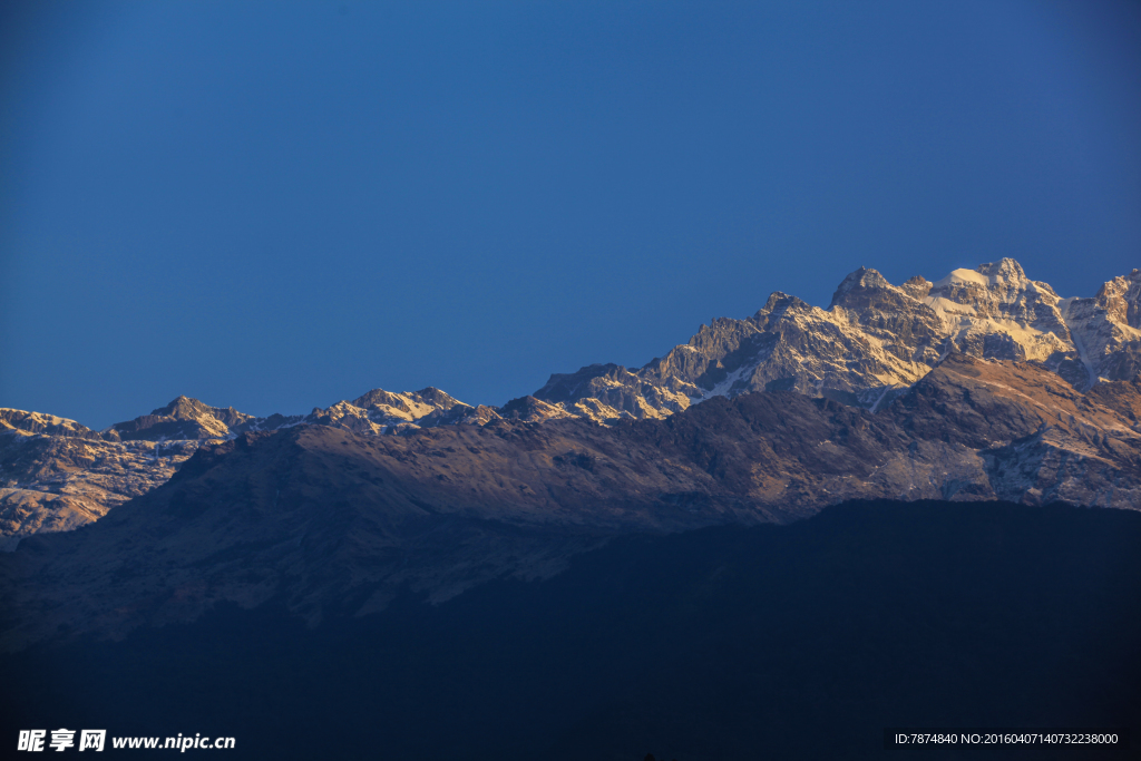 尼泊尔雪山