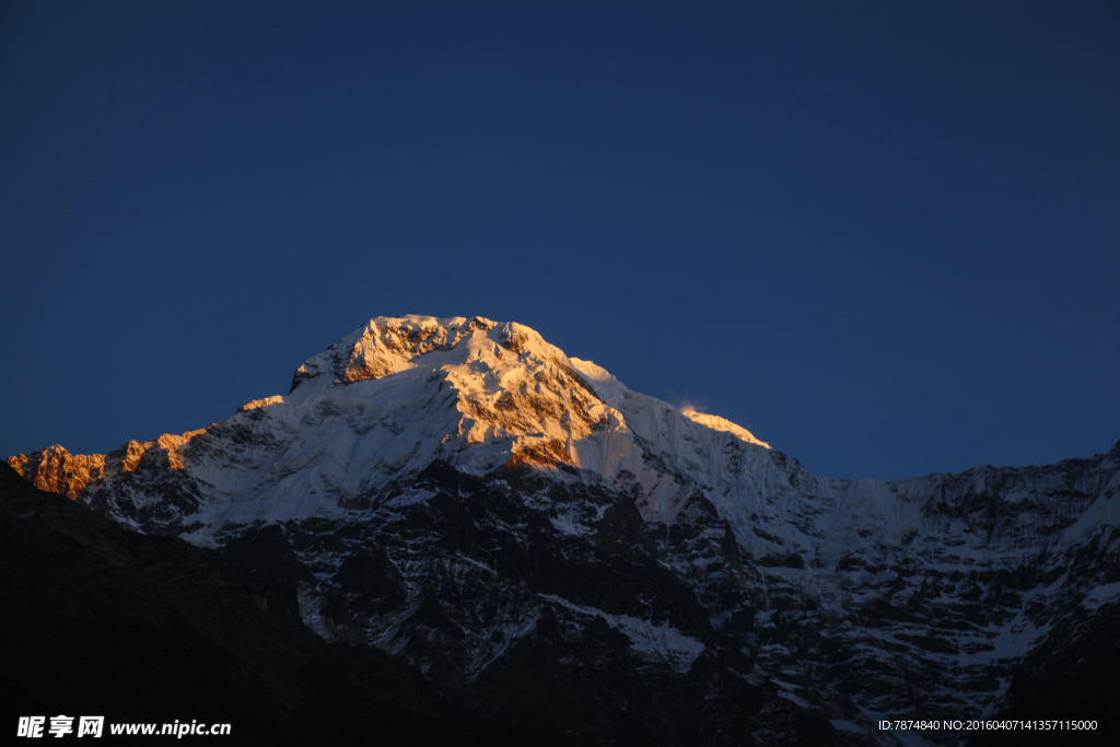 尼泊尔雪山