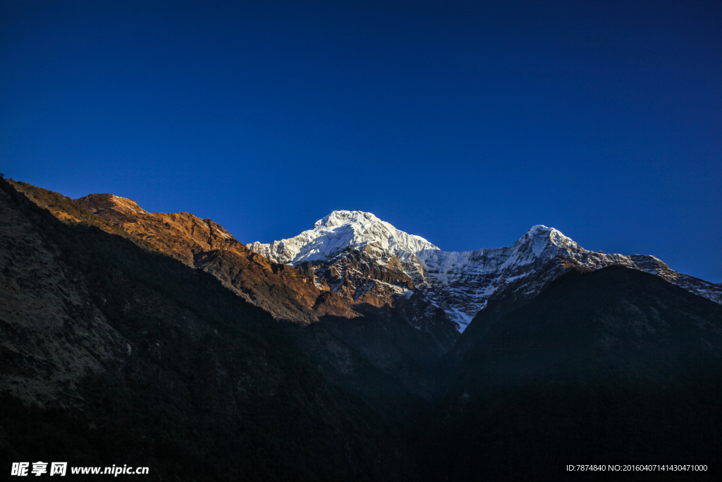 尼泊尔雪山