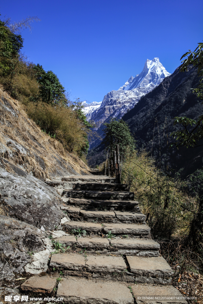 尼泊尔雪山