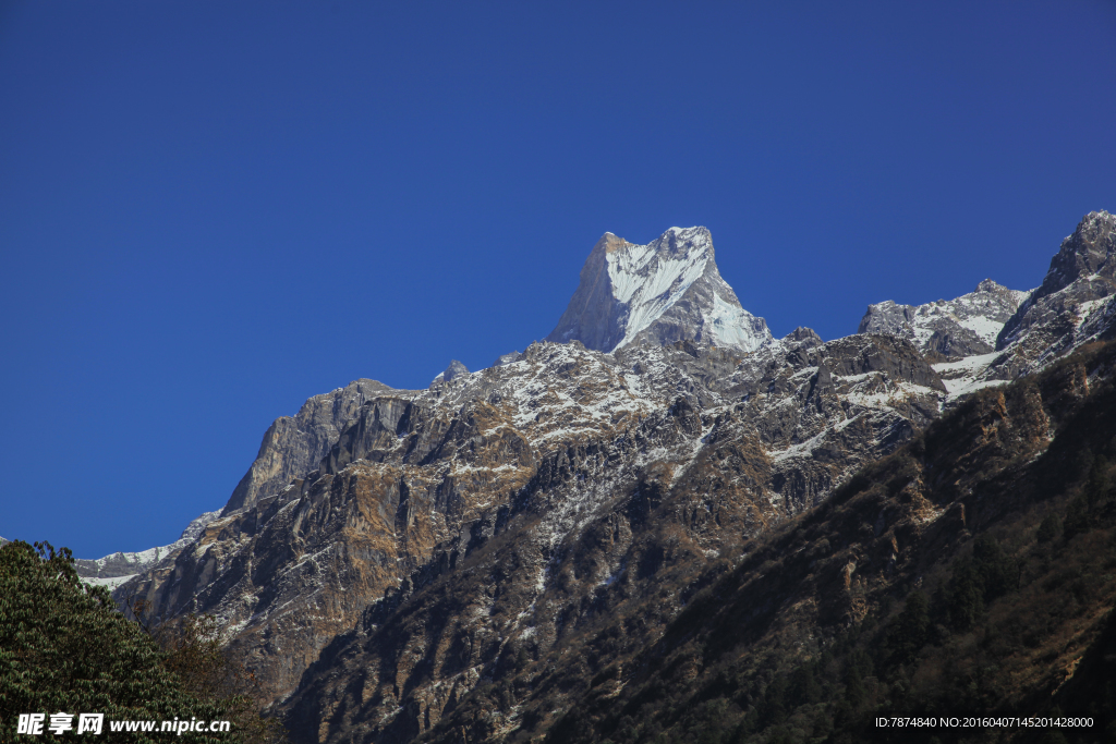 尼泊尔雪山