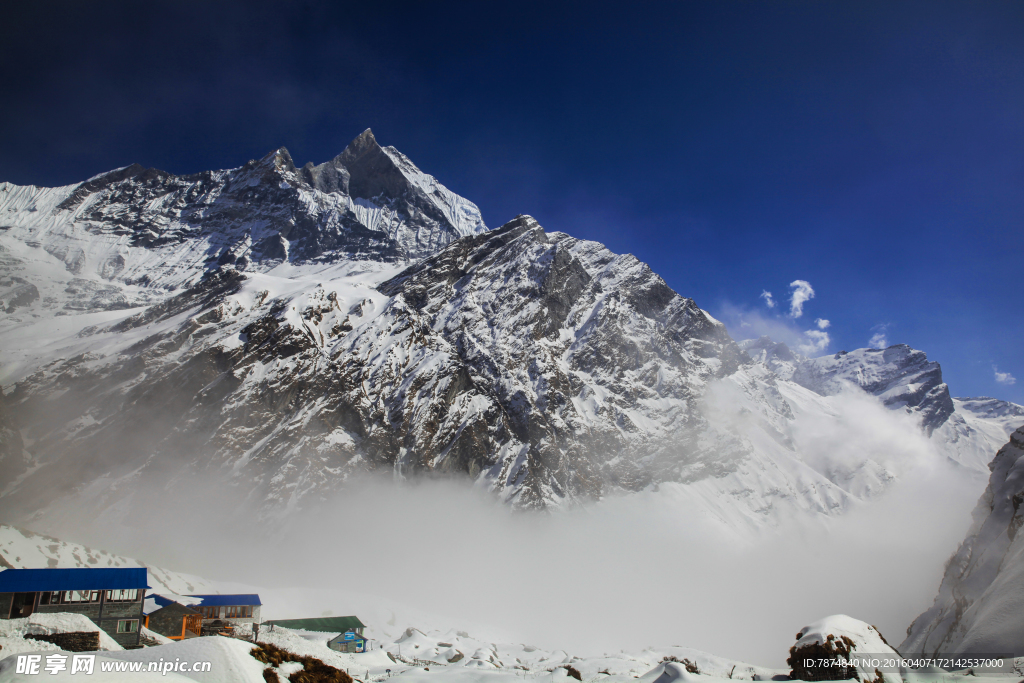 尼泊尔雪山