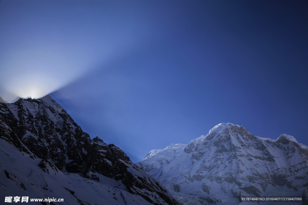 尼泊尔雪山