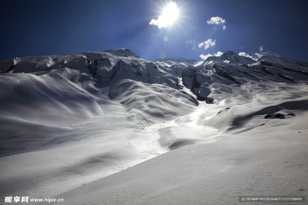 尼泊尔雪山