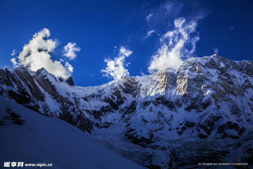 尼泊尔雪山