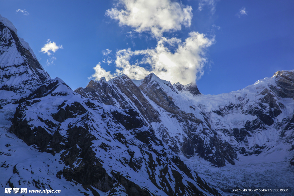 尼泊尔雪山