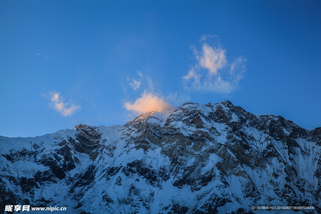 尼泊尔雪山