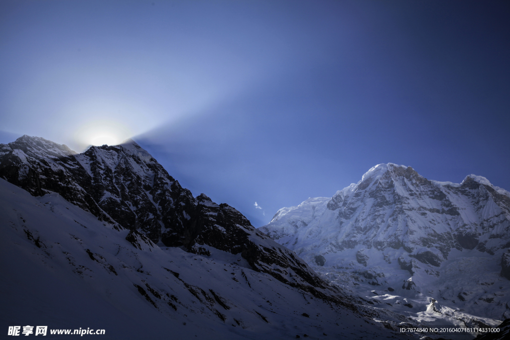 尼泊尔雪山