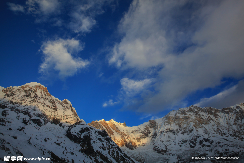 尼泊尔雪山