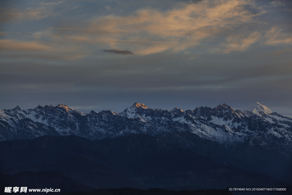尼泊尔雪山