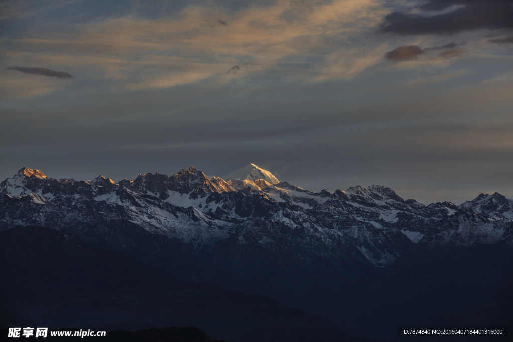 尼泊尔雪山