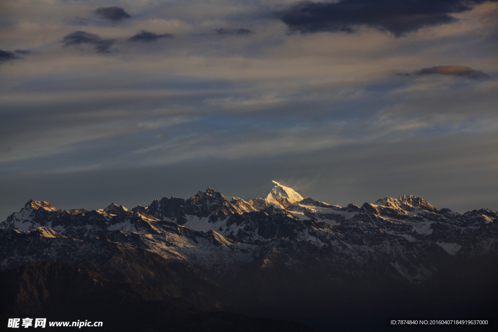 尼泊尔雪山