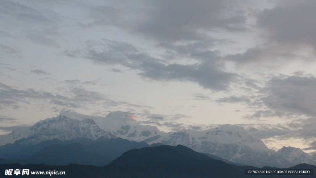 尼泊尔雪山