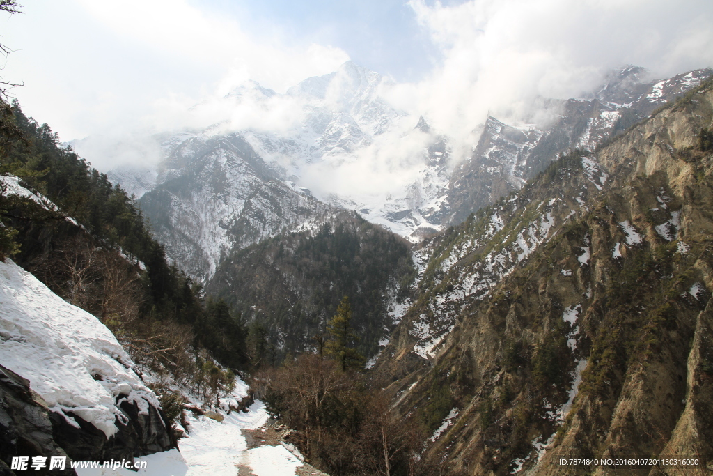 尼泊尔雪山