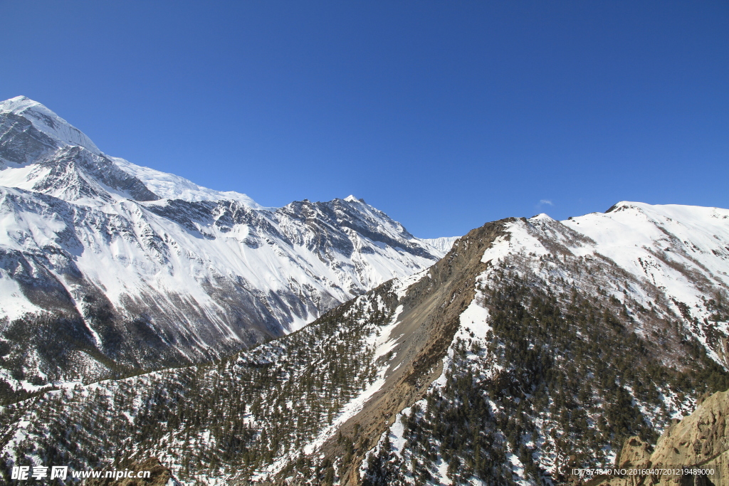 尼泊尔雪山
