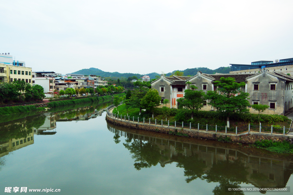 建筑山水 纯厚楼