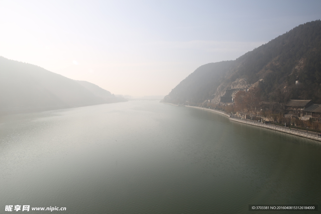 洛阳龙门石窟景区