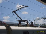 CRH2受电弓