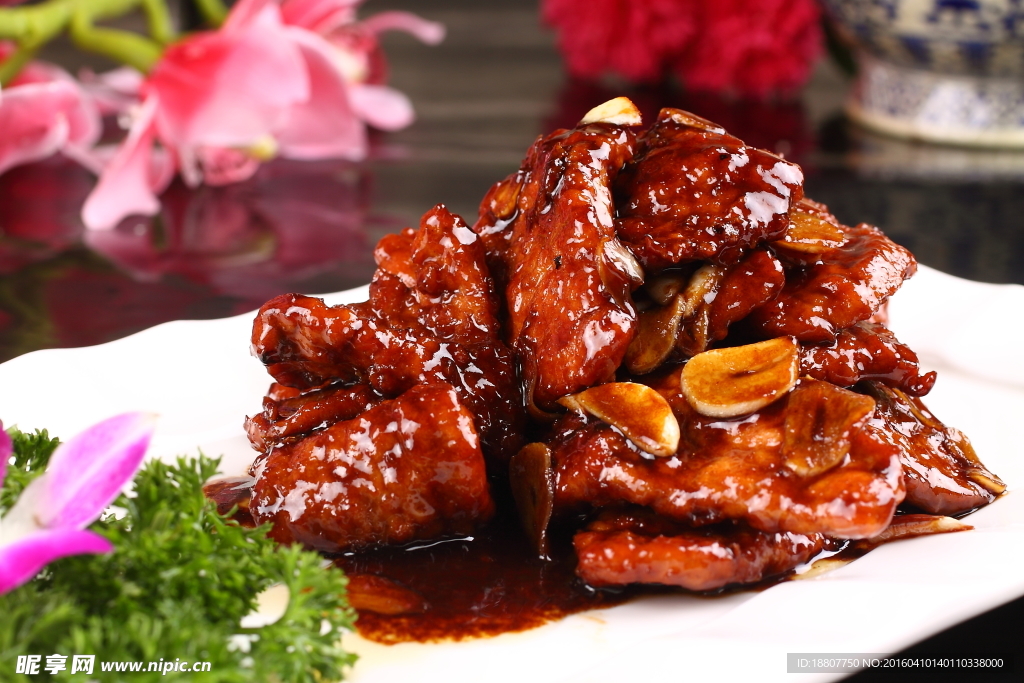 蒜爆肉