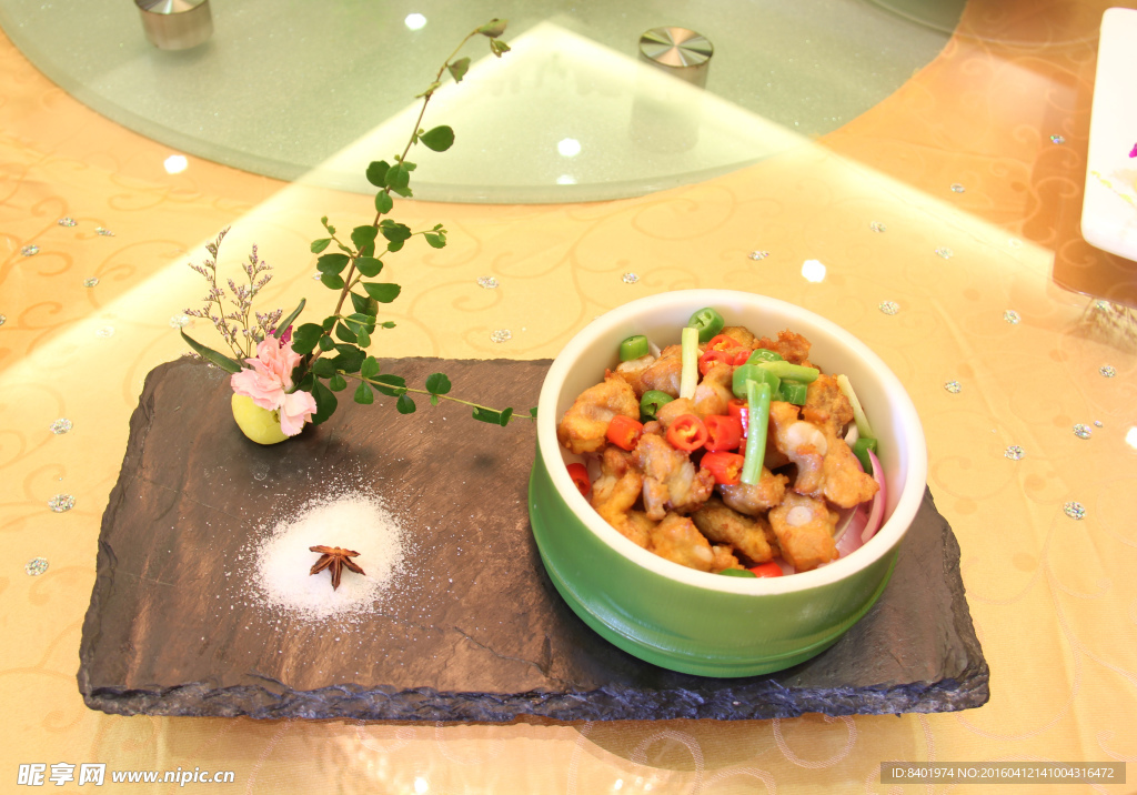 蒜香小排骨