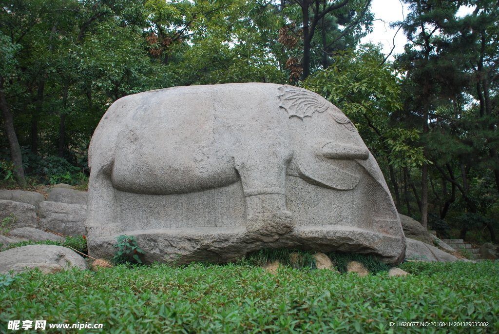 孔望山摩崖造像