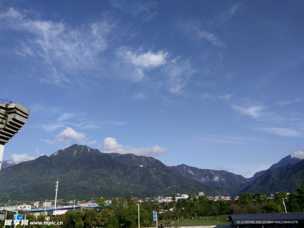 雨后清晨