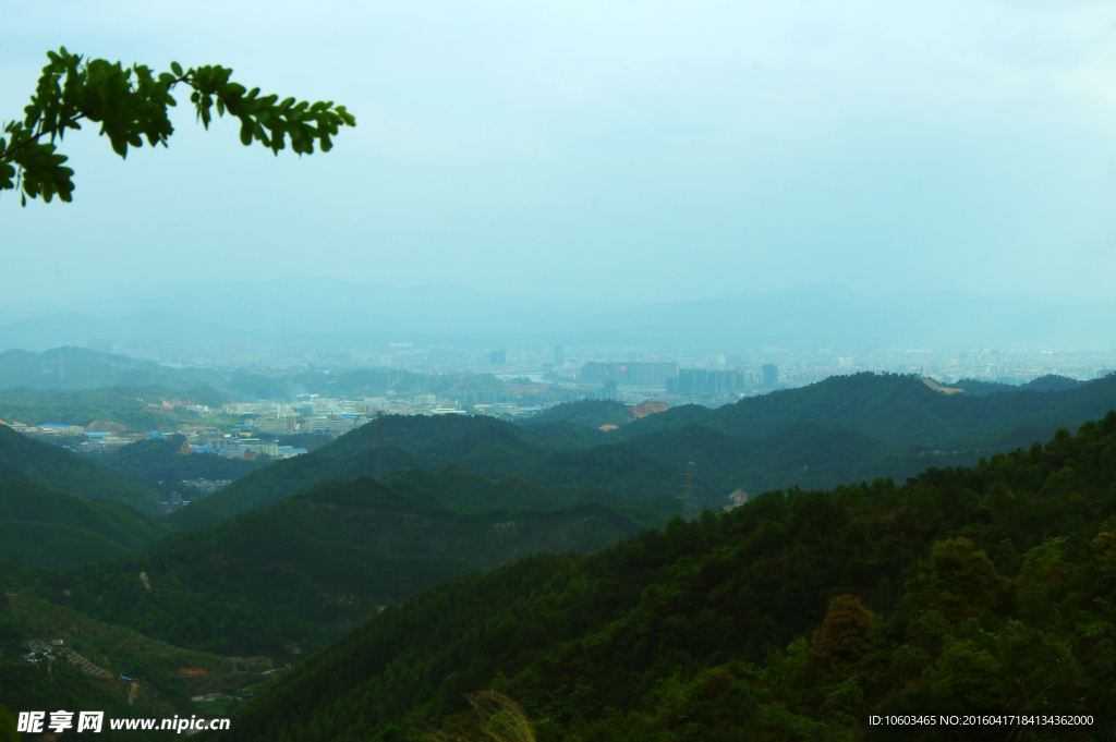 城区山水 远眺城区