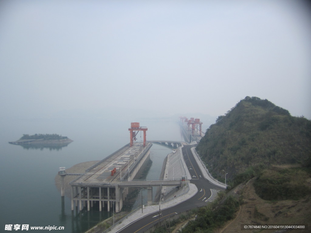 三峡