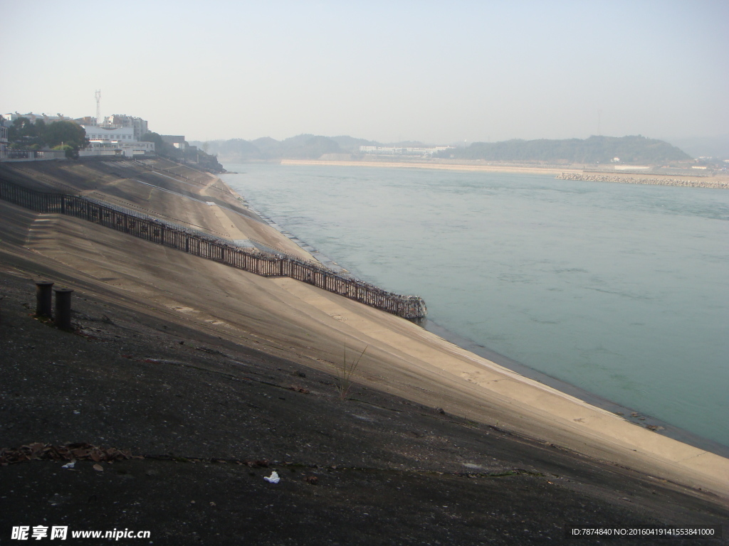 三峡