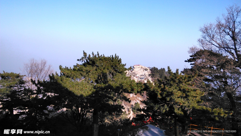 华山
