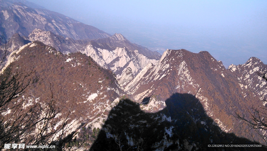 华山