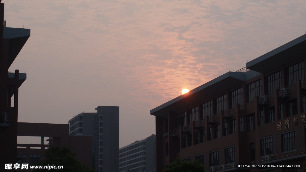 夕阳