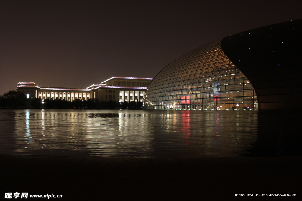 国家大剧院夜景