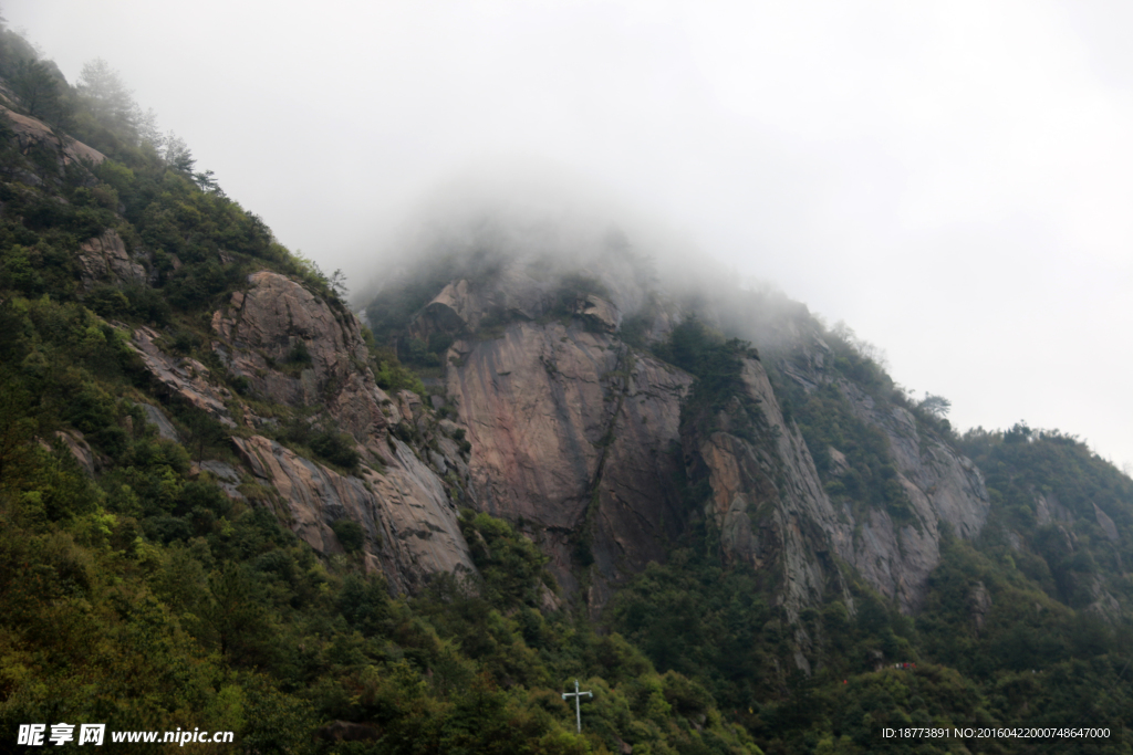 山川山峰