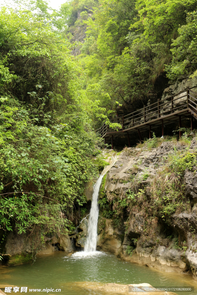 三峡奇潭