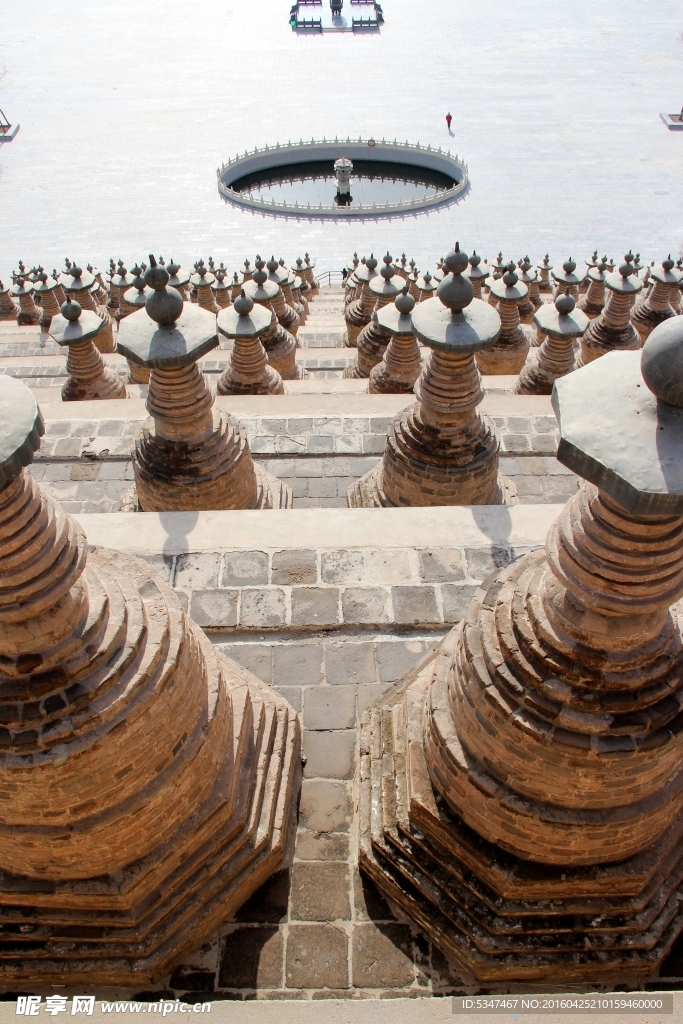 黄河一百零八塔