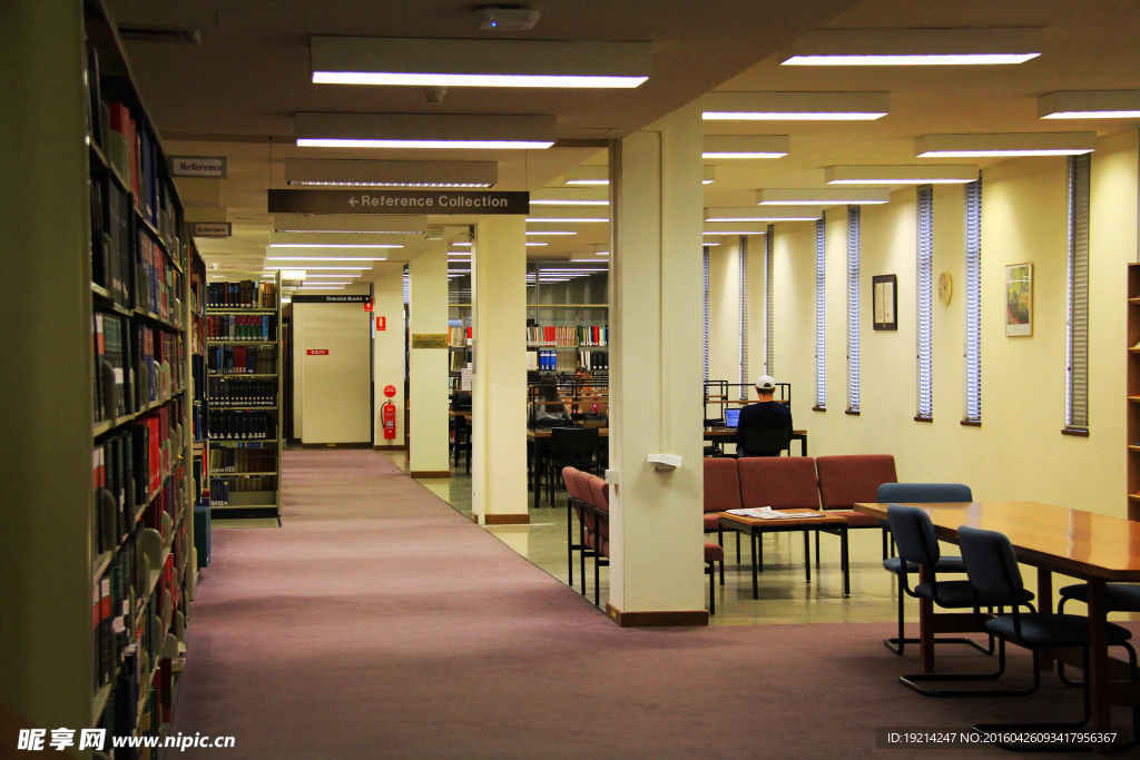 阿德莱德大学图书馆