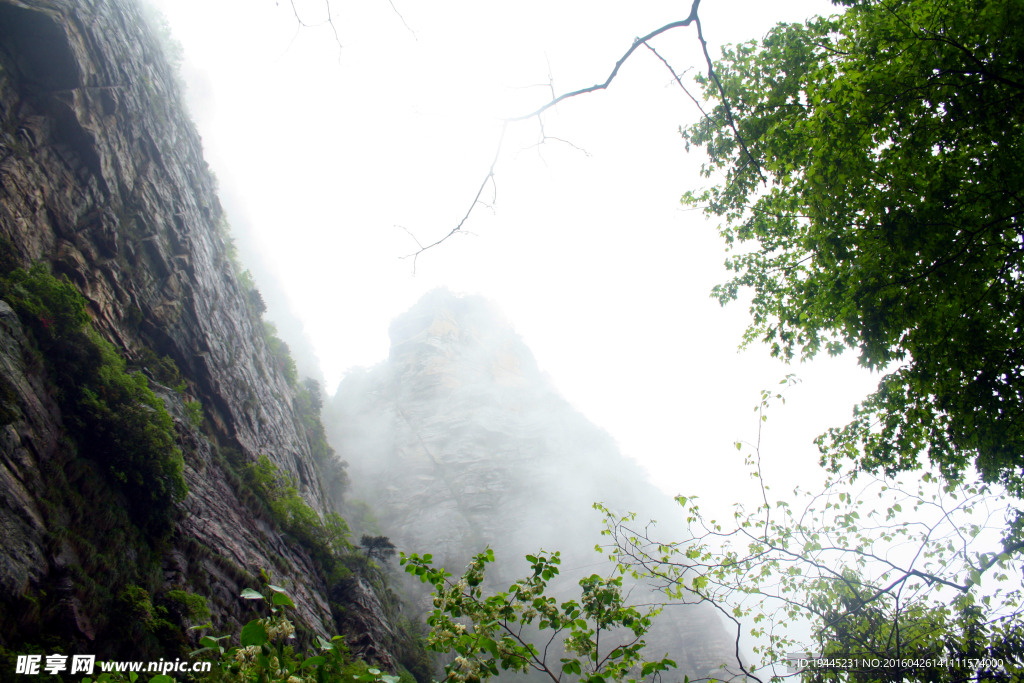 山峰
