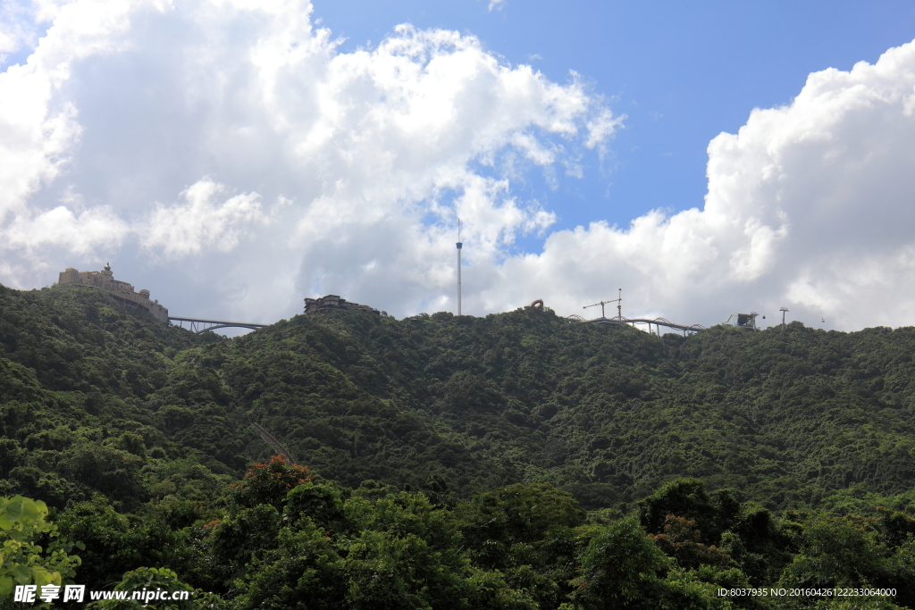 大侠谷山顶