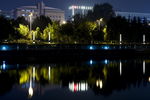 湖边夜景