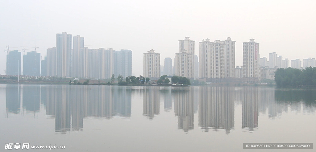 湖边的建筑风景视频素材