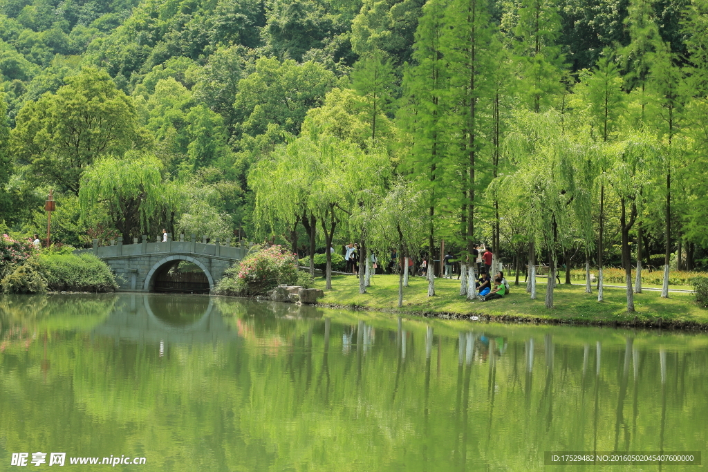 杭州市富阳区东吴公园风景