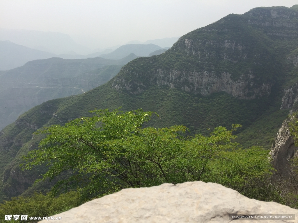 架山