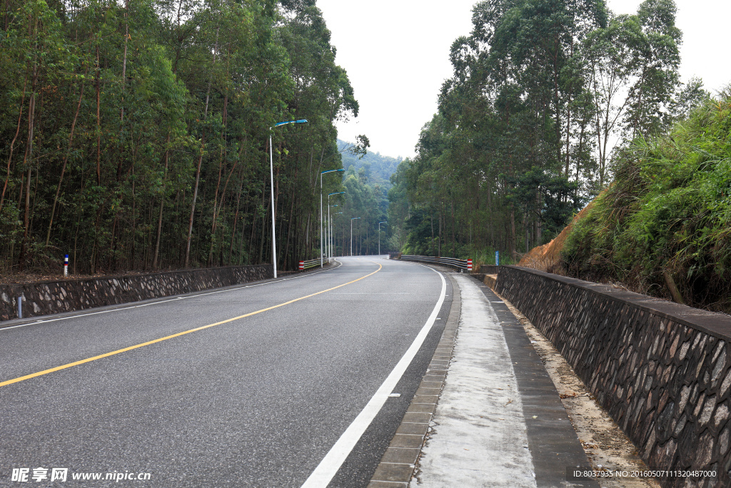中山市翠山公路